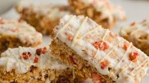 Yogurt Strawberry Granola Bars -Free Recipe-